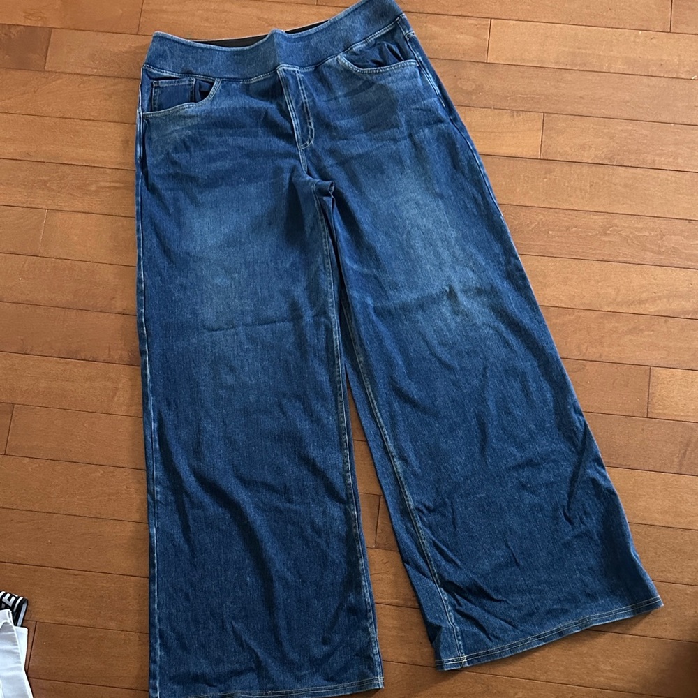 HALARA Dark Blue Flare Jeans